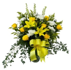 Tall Yellow Tribute V-1171 Flower Bouquet