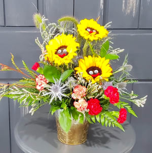 Smiley Trio Flower Bouquet