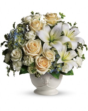 Beautiful Dreams Flower Bouquet