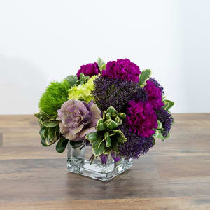 Reign Supreme Flower Bouquet