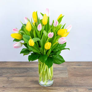 Strawberry Lemonade Deluxe Tulips Flower Bouquet