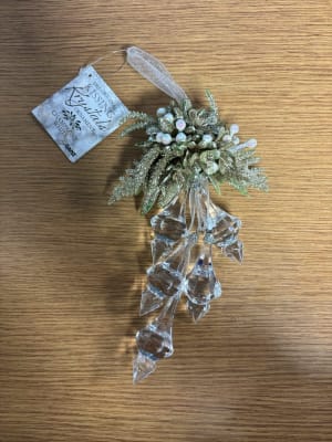 Ganz Kissing Krystal Champagne White Ornament Flower Bouquet