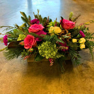 Christmas Rose & Alabaster Flower Bouquet