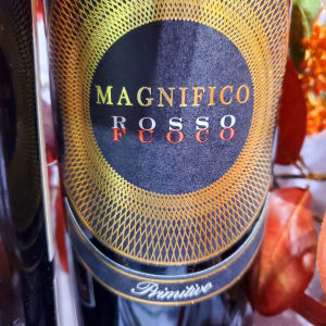 Magnifico Rosso Fuoco Primitivo Flower Bouquet