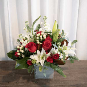 Christmas Charm Bouquet Flower Arrangement Christmas Charm Bouquet Flower Bouquet
