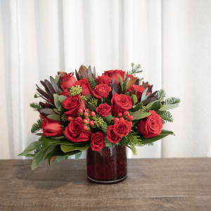 Elf's Maroon Moment Flower Bouquet