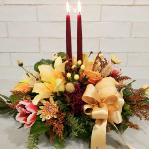 Family Gathering Centerpiece Flower Bouquet