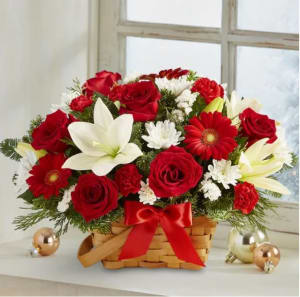 Fields of Europe Christmas Basket Flower Bouquet