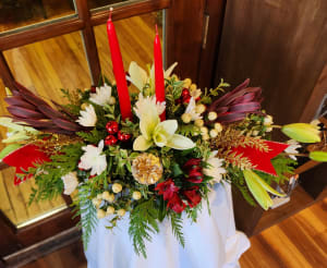 Family Gathering Flower Arrangement Family Gathering Flower Bouquet