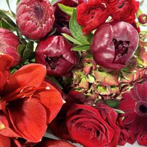 RED MIX Flower Bouquet