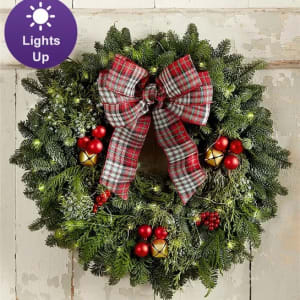 Classic Christmas Wreath Flower Bouquet