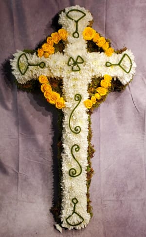 Celtic Cross with Irish Moss and Rose Flower Bouquet