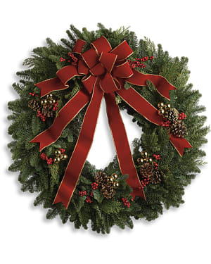 Classic Holiday Wreath Flower Bouquet