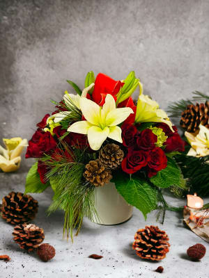 Holiday Design 3 Flower Bouquet