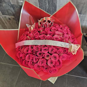 I Love You Wrapped Red Rose -100 Rose Buchon Flower Bouquet