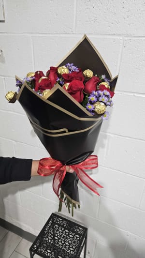 Rosas Y Chocolates Ferrero Rocher Envueltos