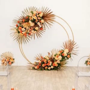 Double Hoop - Gold Flower Bouquet