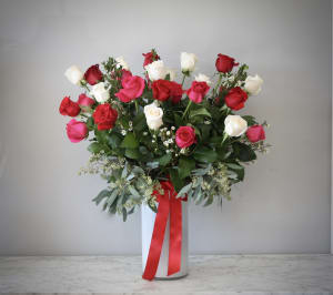 3 Dozen Red, PInk, White Roses Flower Bouquet