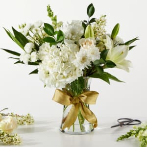 Glittering White Flower Mix Arrangment Flower Bouquet