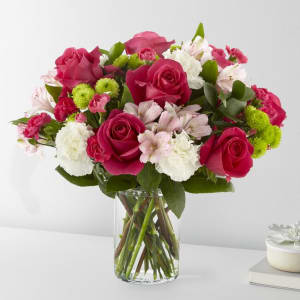 Sweet and Pretty Flower Bouquet