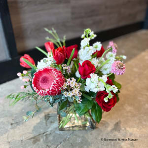 Valentine Colors Luxurious Signature Arrangement Flower Bouquet