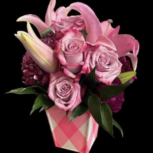 Pink & White Check Rose Design Flower Bouquet