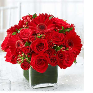 All Red Centerpiece Flower Bouquet