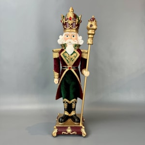 BURGUNDY & GREEN VELVET COAT RESIN SOLDIER W/STAFF Flower Bouquet