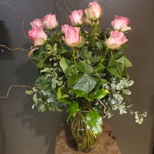 Valentine's Long Stem Light Pink Roses Flower Bouquet