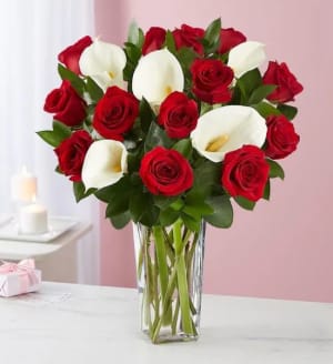 Stunning Red Rose & Calla Lily Bouquet Flower Bouquet