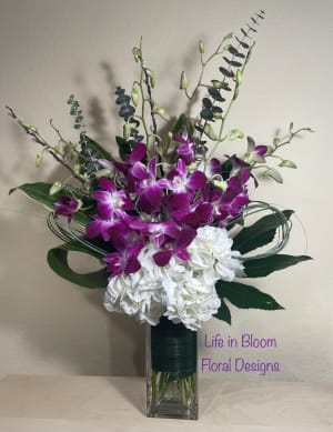 Dendro Dreams Flower Bouquet