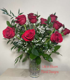 One Dozen Red Roses Flower Bouquet