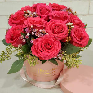 Dozen Bright Pink Rose Hat Box Flower Bouquet