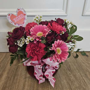 Love Bomb Flower Bouquet