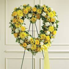 Yellow Open Heart Flower Bouquet