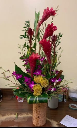 OC Tropical Birds Flower Bouquet