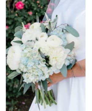 RADIANT ROMANCE Flower Bouquet