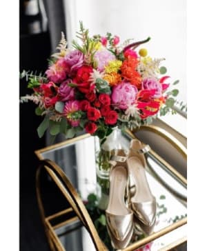 COLOR CONFIDENCE Flower Bouquet