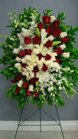 Starbright Red & white-FNSTRB-01 Flower Bouquet