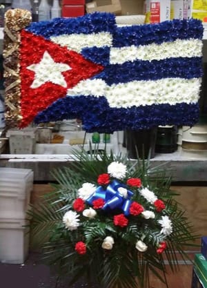 The Waving Cuban Flag-FNWAV-01 Flower Bouquet