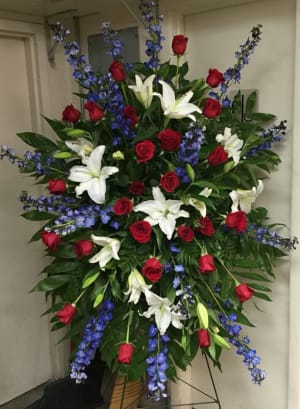 PATRIOT SPRAY 3-FNPTRT-03 Flower Bouquet