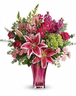 Teleflora's Steal The Spotlight Bouquet Flower Bouquet