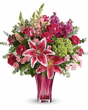 Teleflora's Steal The Spotlight Bouquet Flower Arrangement Teleflora's Steal The Spotlight Bouquet Flower Bouquet