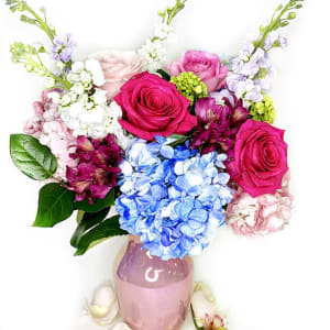 Pink & Blue beauty Flower Bouquet