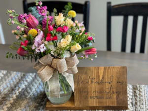 Mother's Day Book Caddy and Flowers Flower Bouquet