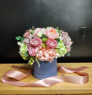 COLORFUL MIX BOX Flower Bouquet