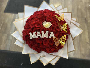 100 Roses For Mom