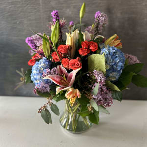 THE BOLD AND THE BEAUTIFUL Flower Bouquet