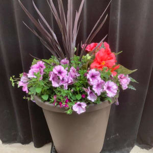 Large Patio Planter Flower Bouquet