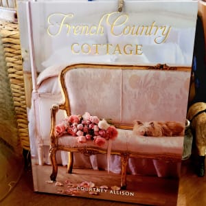 French Country Cottage, Courtney Allison (hardcover) Flower Bouquet